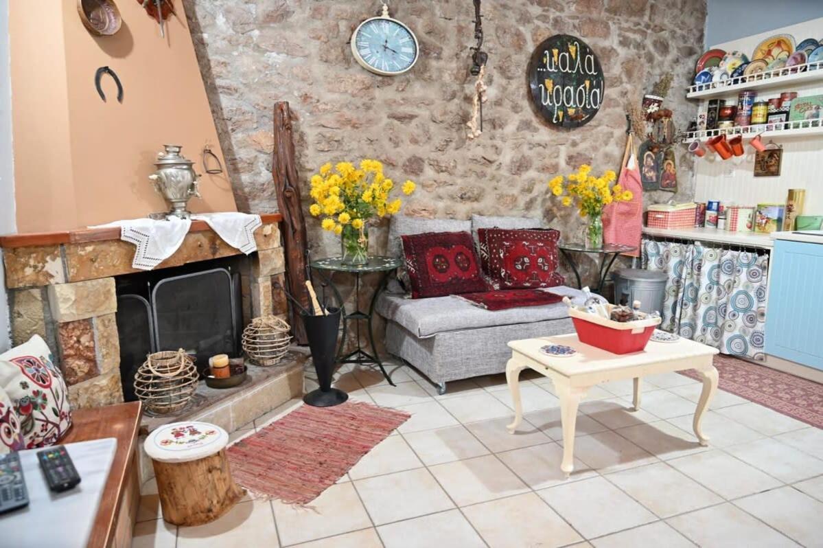 Kalavrita Winter Retreat - Homely Spacious Chalet Áno Vlasía المظهر الخارجي الصورة